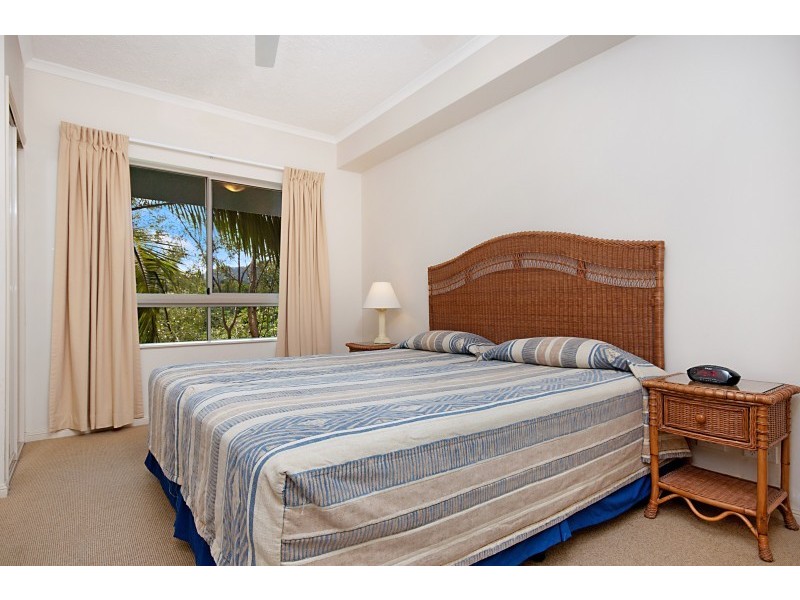 Unit 1614/2 Greenslopes Street, North Cairns QLD 4870