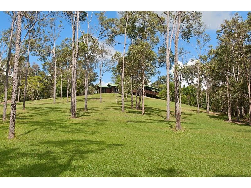 5 Vance Close, Tinaroo QLD 4872