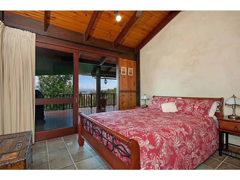 5 Vance Close, Tinaroo QLD 4872