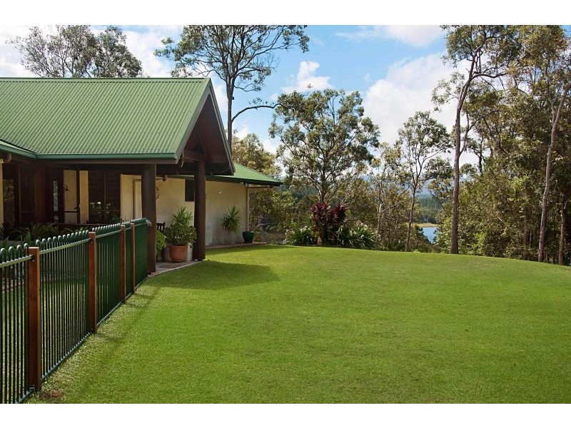 5 Vance Close, Tinaroo QLD 4872