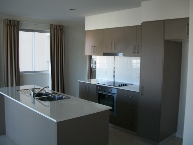 Unit 8/189-191 Abbott Street, Cairns QLD 4870