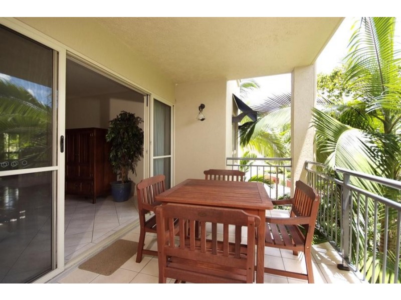 Unit 1410/2 Greenslopes Street, Cairns QLD 4870