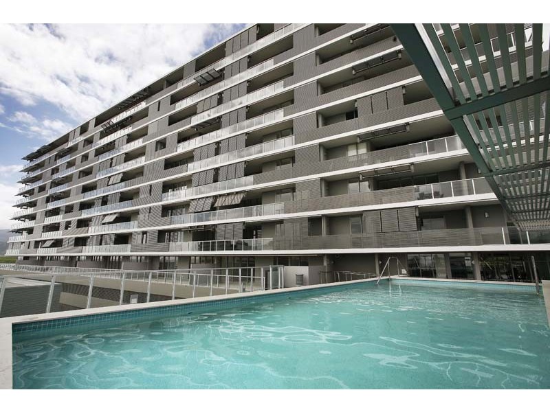 Unit 328 / 329/1 Marlin Parade, Cairns City QLD 4870