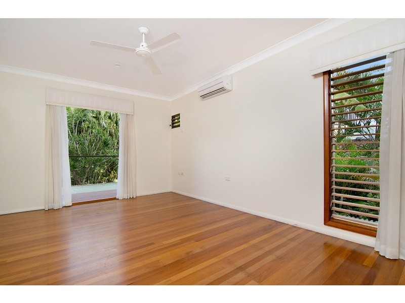 28 Bellevue Crescent, Edge Hill QLD 4870