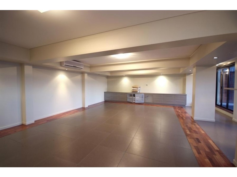 114 Hillview Crescent, Whitfield QLD 4870
