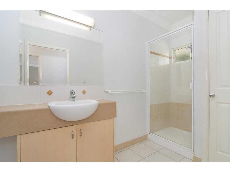 Unit 3/5 Lily Street, Cairns QLD 4870