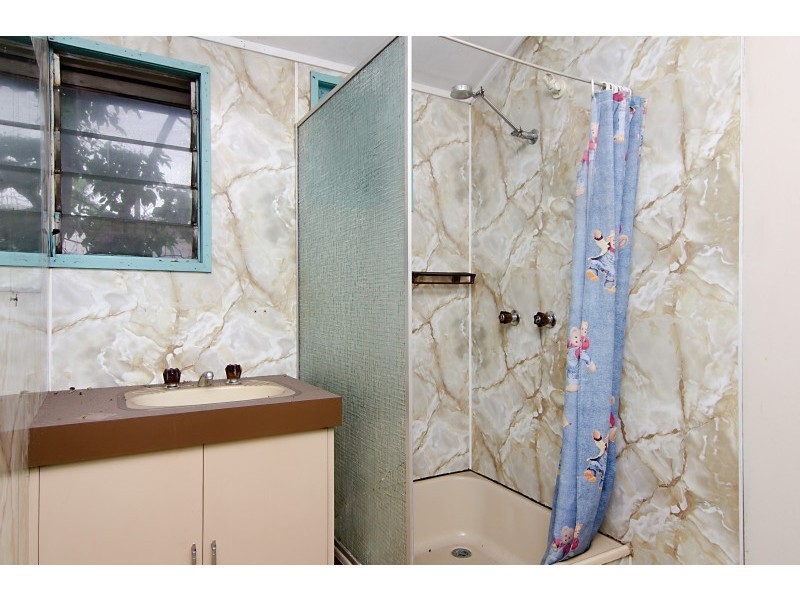 7 Pease Street, Cairns QLD 4870