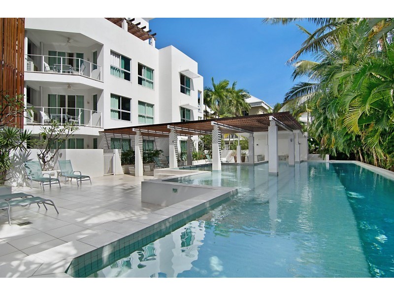 Unit 27/201 Lake Street, Cairns City QLD 4870