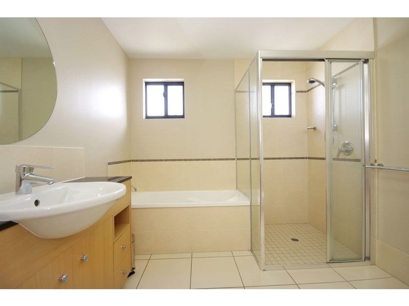 Unit 1504/25 Wharf Street, Cairns City QLD 4870