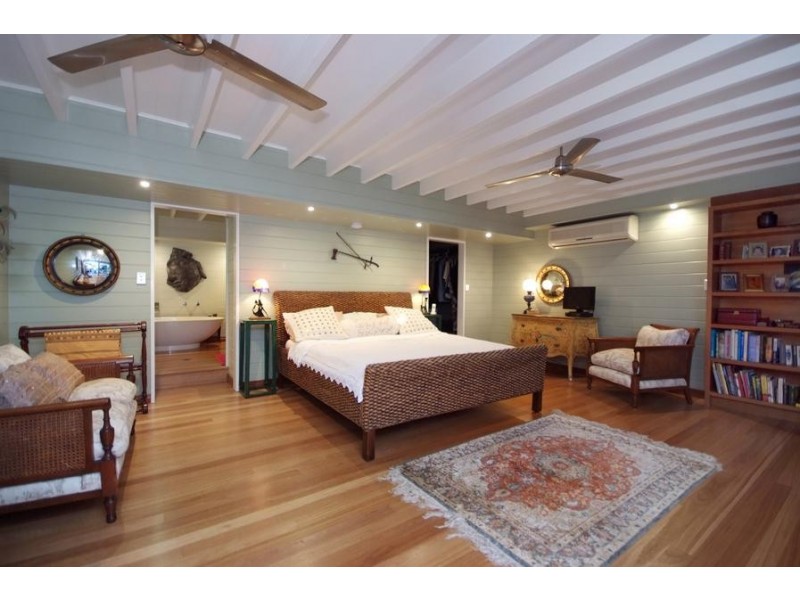 8 – 10 Peacock Street, Trinity Beach QLD 4879