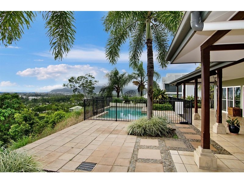 6 Grandview Crescent, Earlville QLD 4870