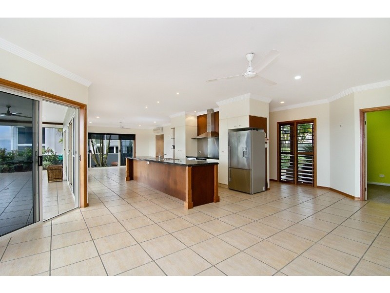 6 Grandview Crescent, Earlville QLD 4870