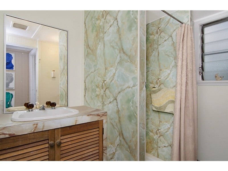 34 Old Smithfield Road, Freshwater QLD 4870