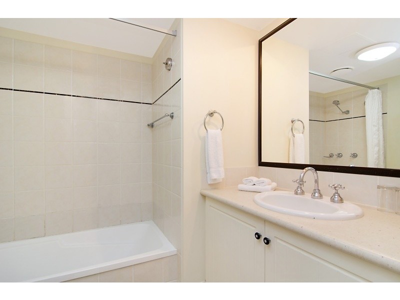 Unit 312/38 Abbott Street, Cairns City QLD 4870