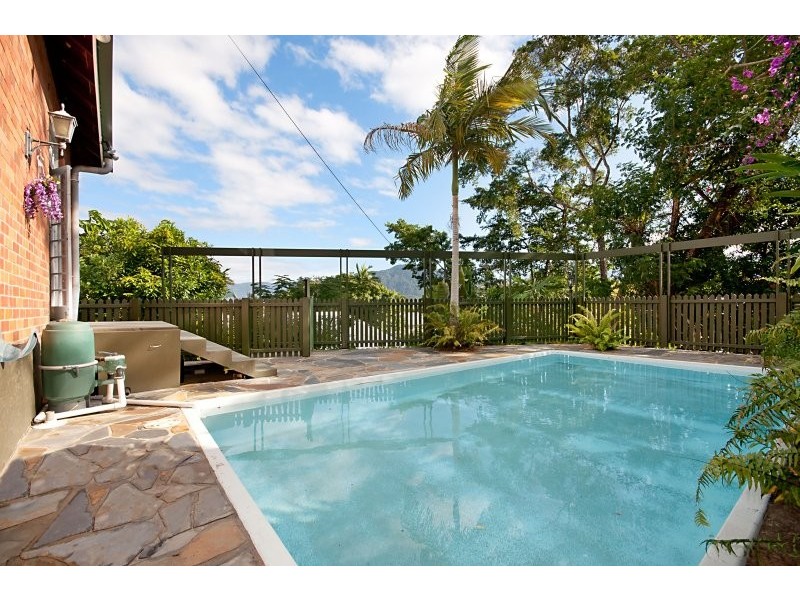424 Mayers Street, Edge Hill QLD 4870