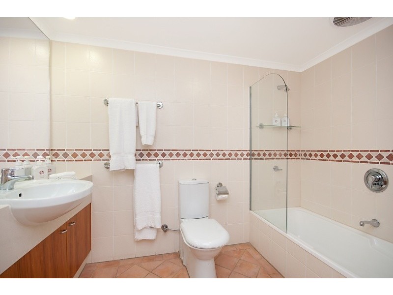 Unit 4/9 Vievers Road, Palm Cove QLD 4879