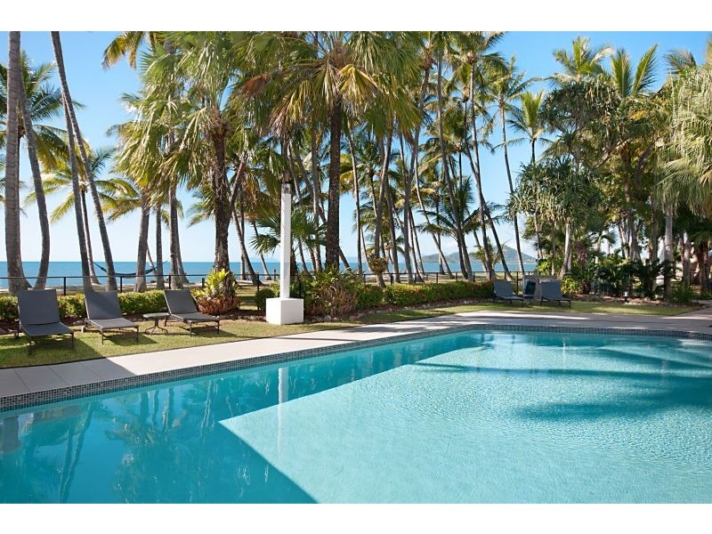Unit 4/9 Vievers Road, Palm Cove QLD 4879