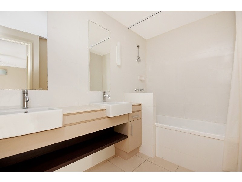 Unit 622/12 Gregory Street, Westcourt QLD 4870