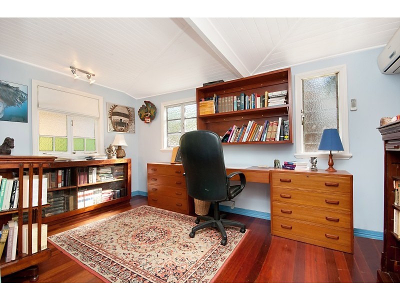 10 Pyne Street, Edge Hill QLD 4870