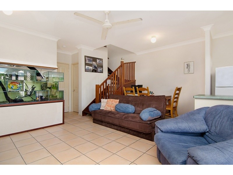 Unit 4/18 Oyster Court, Trinity Beach QLD 4879