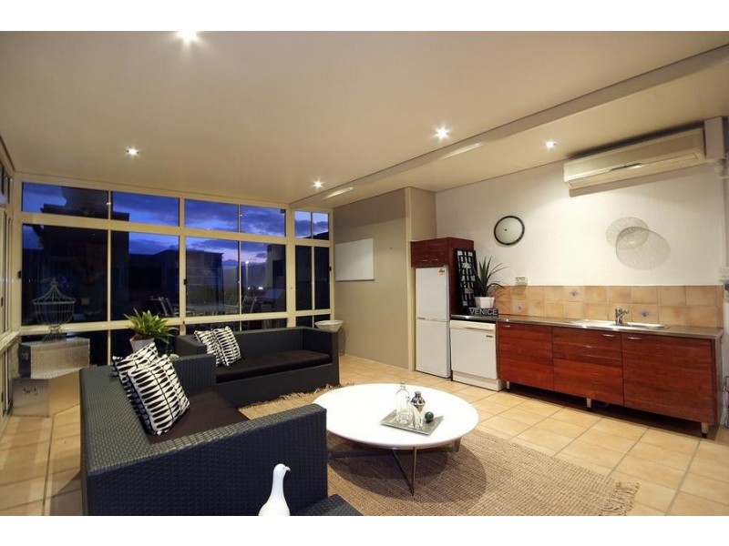 Unit 902/73 – 75 The Esplanade, Cairns City QLD 4870