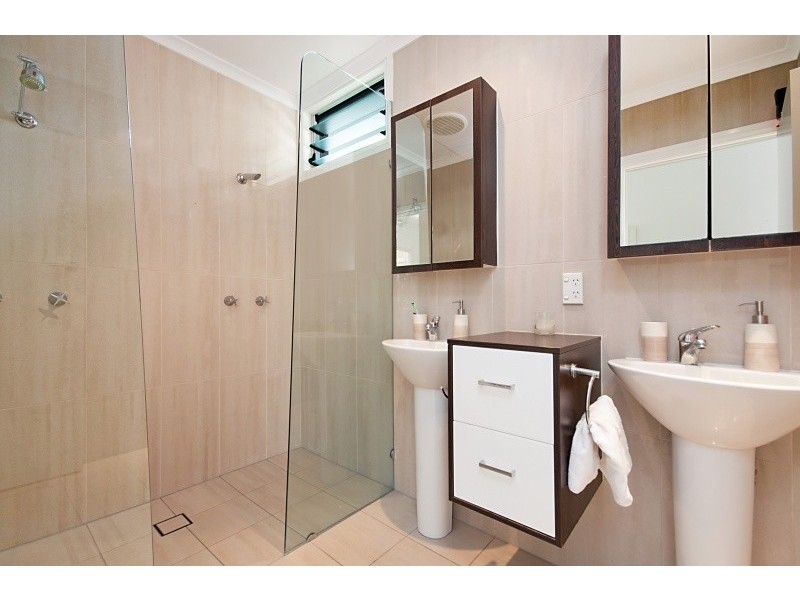 13C Moowooga Street, Earlville QLD 4870