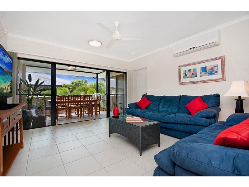 12 Oyster Court, Trinity Beach QLD 4879