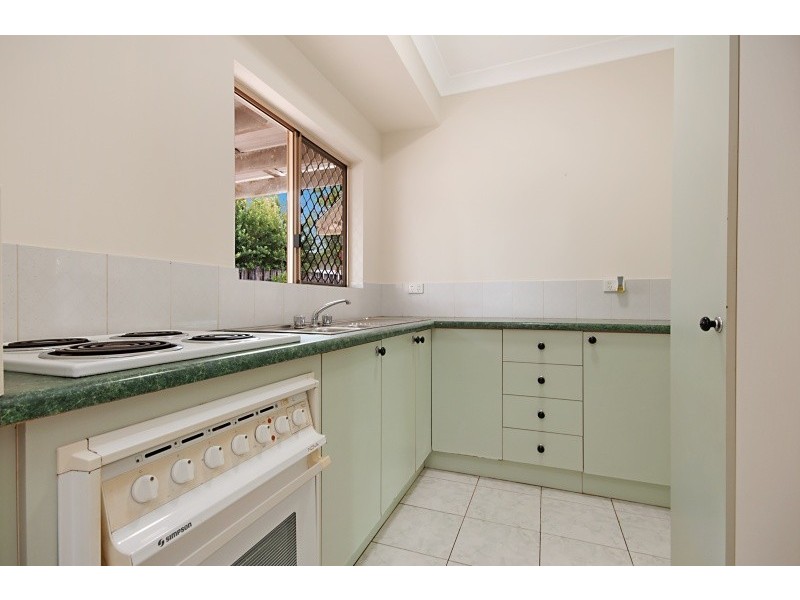 Unit 1/5 Ingham Court, Mooroobool QLD 4870