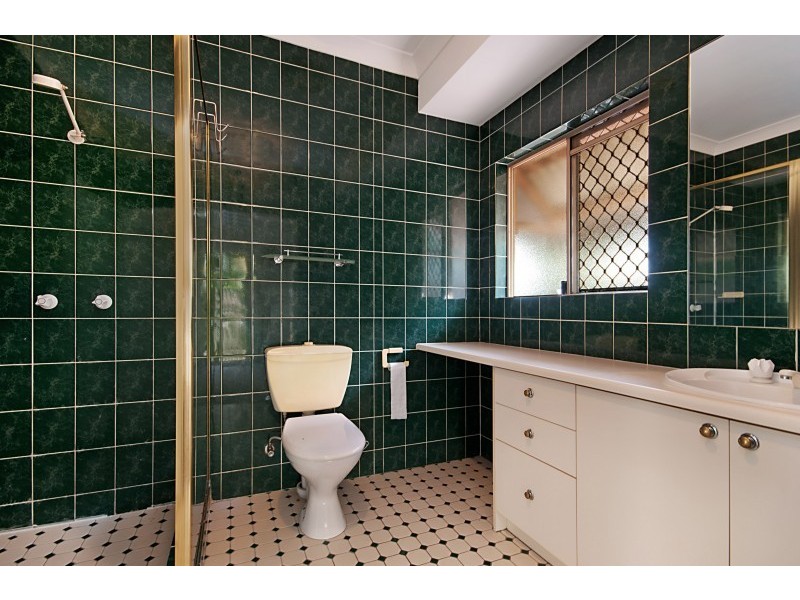 Unit 1/5 Ingham Court, Mooroobool QLD 4870