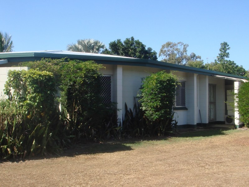 12 Bamboo Street, Holloways Beach QLD 4878