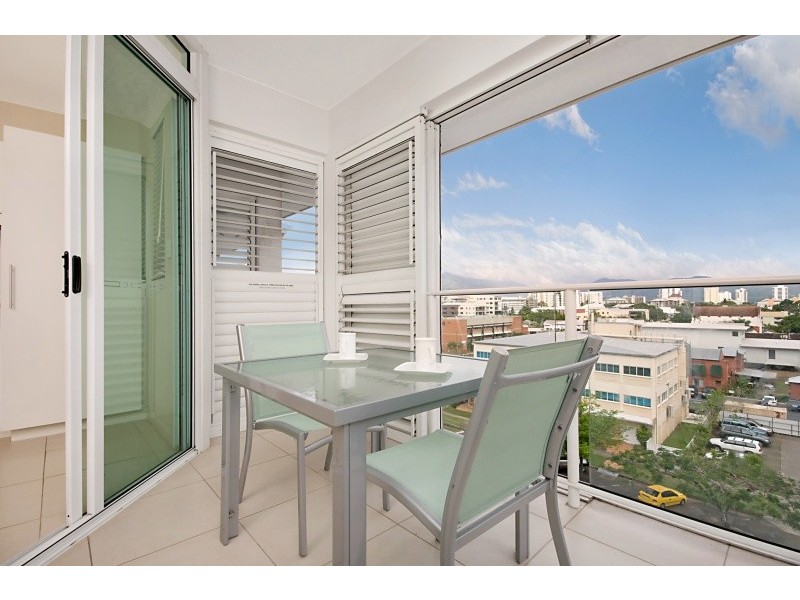 Unit 48/201 Lake Street, Cairns City QLD 4870