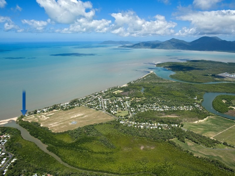 259 – 263  O’Shea Esplanade, Machans Beach QLD 4878