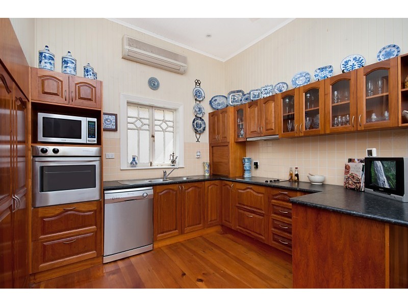 325 Lake Street, Cairns QLD 4870