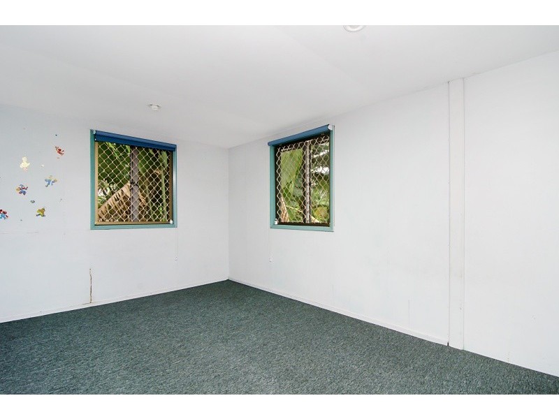 7 Pease Street, Cairns QLD 4870