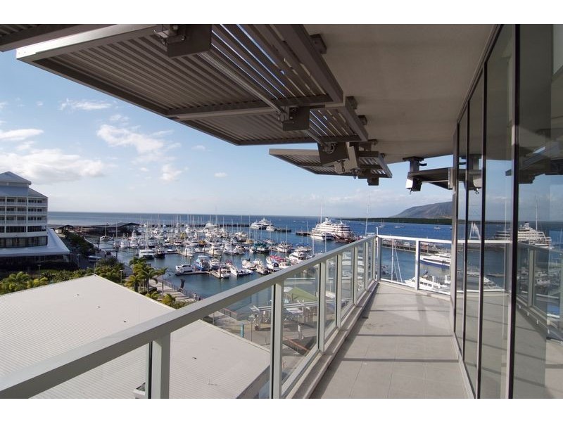 Unit 35/1 Marlin Parade  Harbour Lights, Cairns City QLD 4870