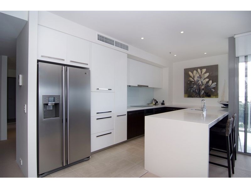 Unit 35/1 Marlin Parade  Harbour Lights, Cairns City QLD 4870