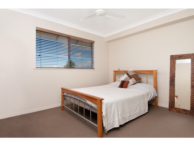Unit 615/12 Gregory Street, Cairns QLD 4870