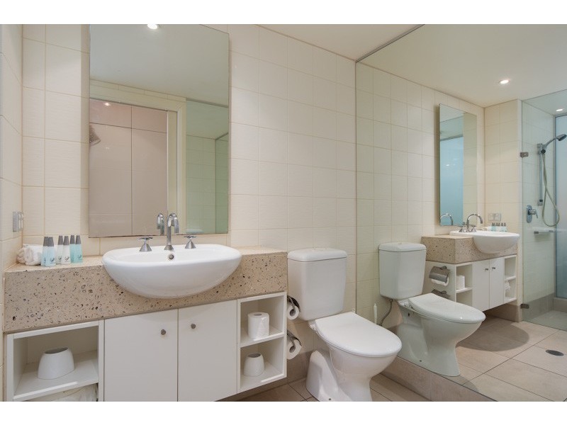 123 Williams Esplanade, Palm Cove QLD 4879