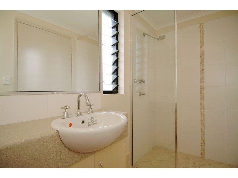 Unit APT 7/1-2 Fairweather Road, Redlynch QLD 4870