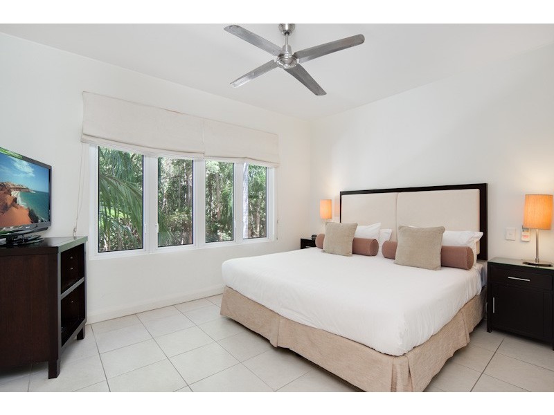 Unit 3222/123 Williams Esplanade, Palm Cove QLD 4879