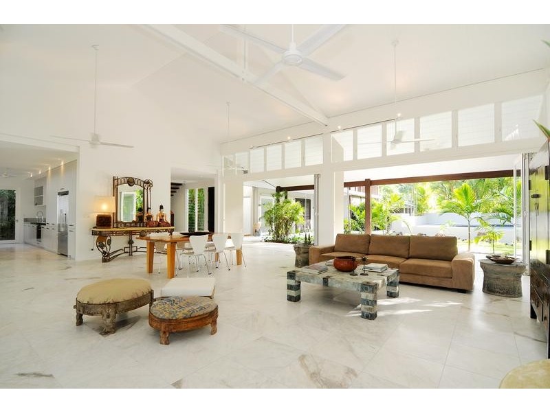 5 / 2 – 12 Reef Street, Port Douglas QLD 4877