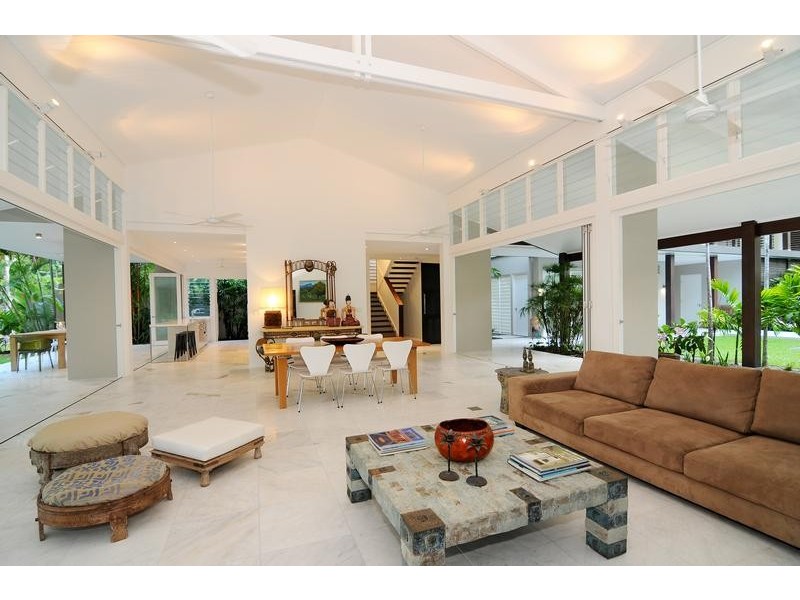 5 / 2 – 12 Reef Street, Port Douglas QLD 4877