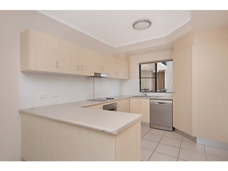 Unit 6/423-427 Draper Street, Cairns QLD 4870