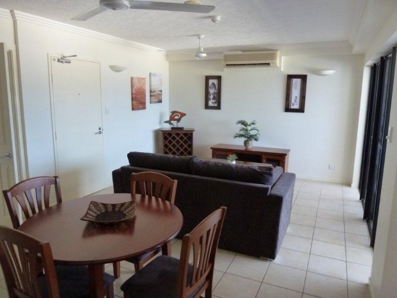 Unit 404/3 Abbott Street, Cairns City QLD 4870