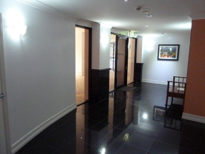Unit 404/3 Abbott Street, Cairns City QLD 4870