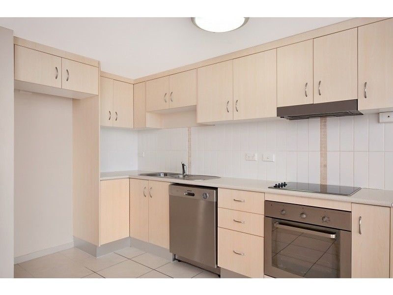 Unit 11/6 James Street, North Cairns QLD 4870