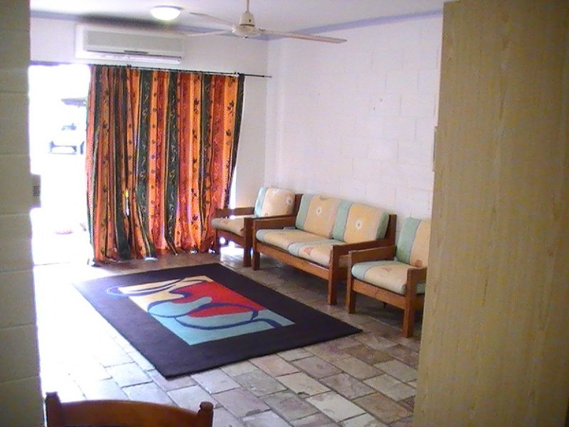 Unit 2/451 Severin Street, Cairns QLD 4870