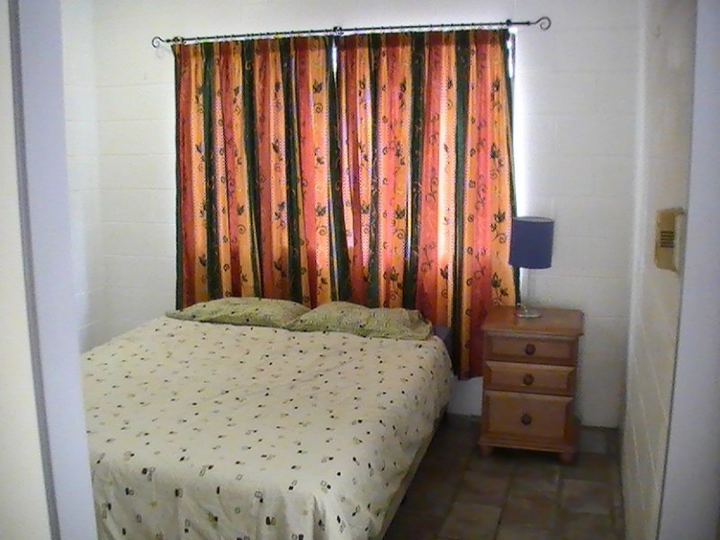 Unit 2/451 Severin Street, Cairns QLD 4870
