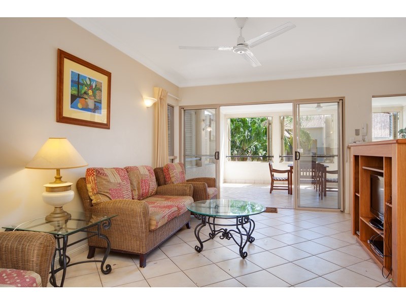 Unit 913/2 Greenslopes Street, Cairns North QLD 4870