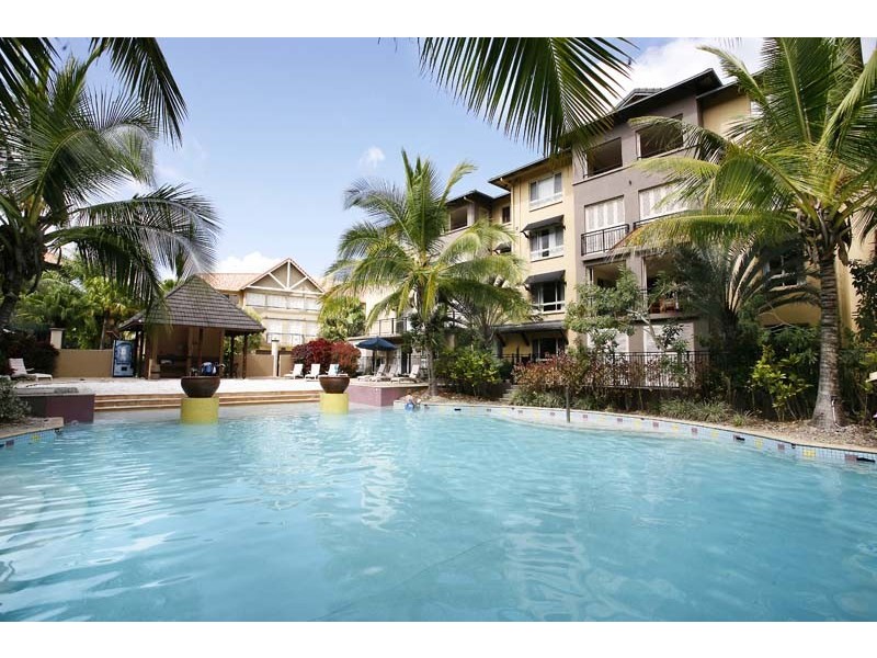 Unit 913/2 Greenslopes Street, Cairns North QLD 4870